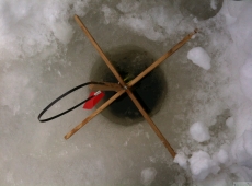 IMG_8492_ice_fishing.jpeg
